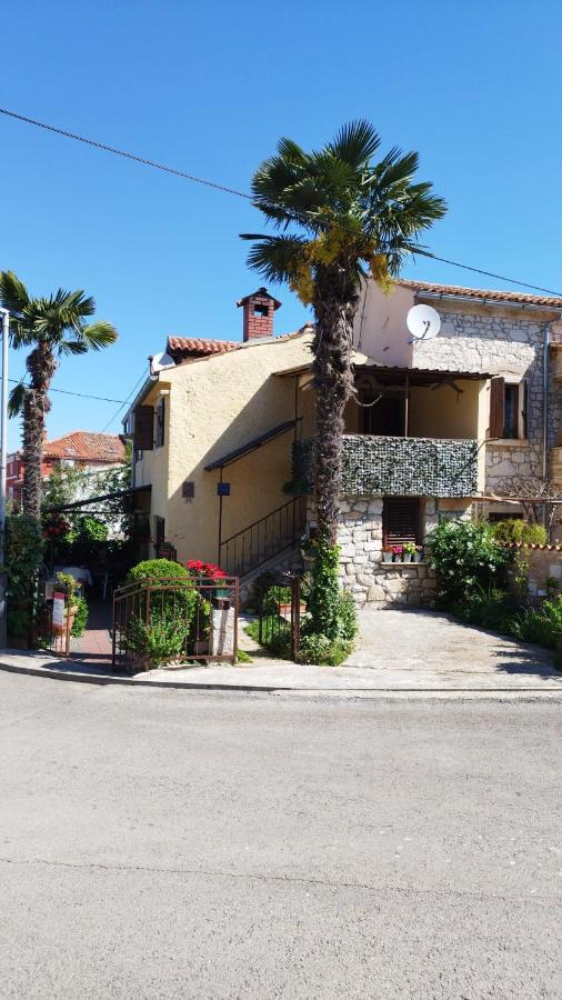 Apartman Koza 100m from the beach - Bed and Breakfast Poreč