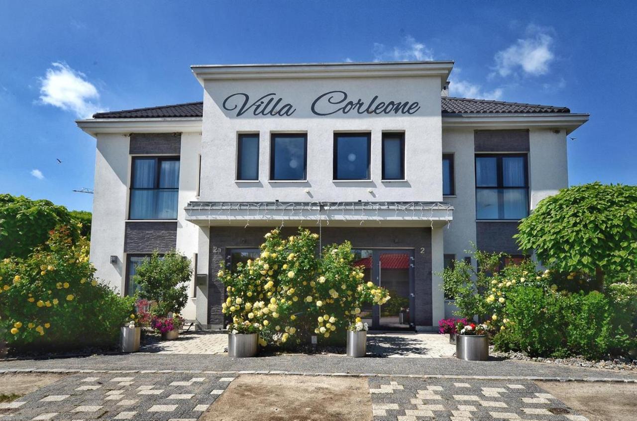 Villa Corleone - Bed and Breakfast