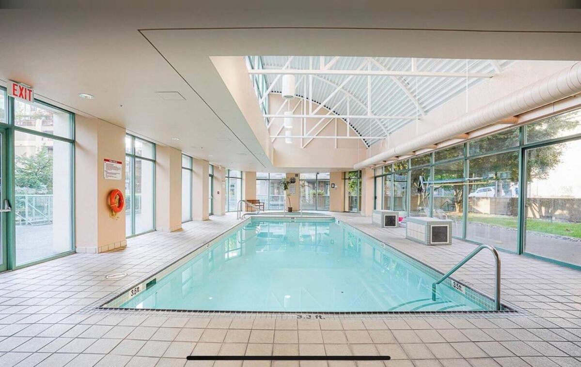 Beautiful condo beach side Yaletown - B&B Vancouver