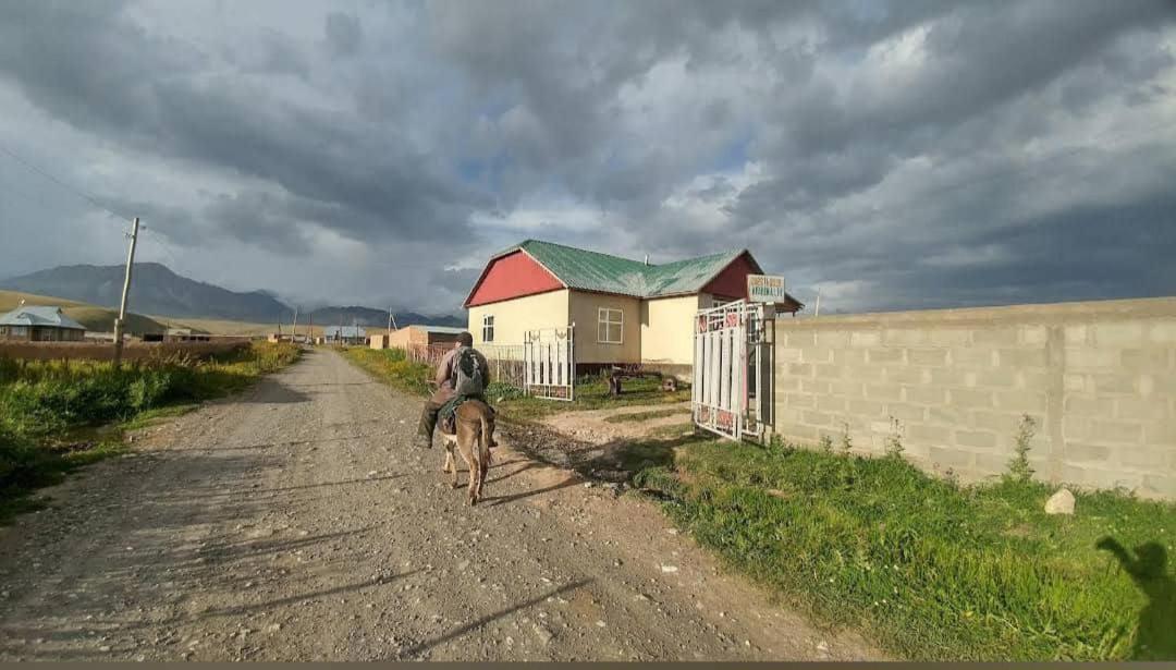 Abdumalik - Ferienwohnung Sary-Mogol