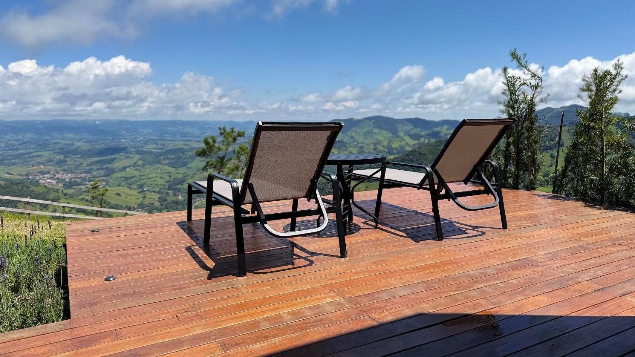 Malaya - Chalé com vista panorâmica e pôr do sol de tirar o fôlego - B&B