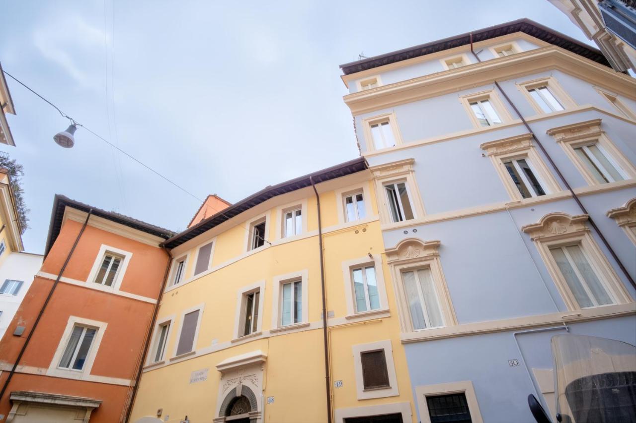 Elegantis Trevi Suite Apartment - Just 50m from Trevi Fountain - Ferienwohnung