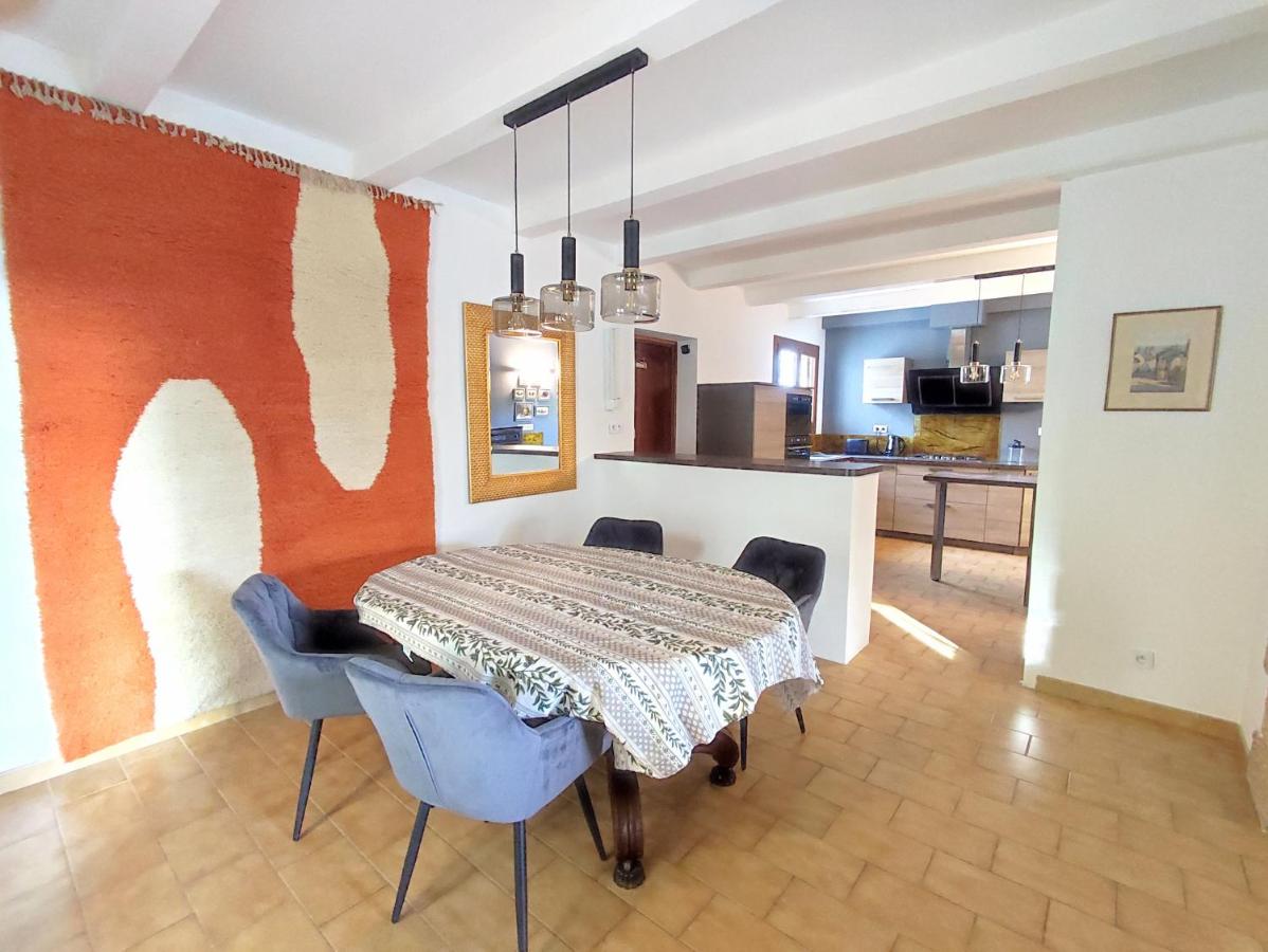 Charmante villa avec piscine à 5 minutes d'Uzès - B&B Arpaillargues-et-Aureillac