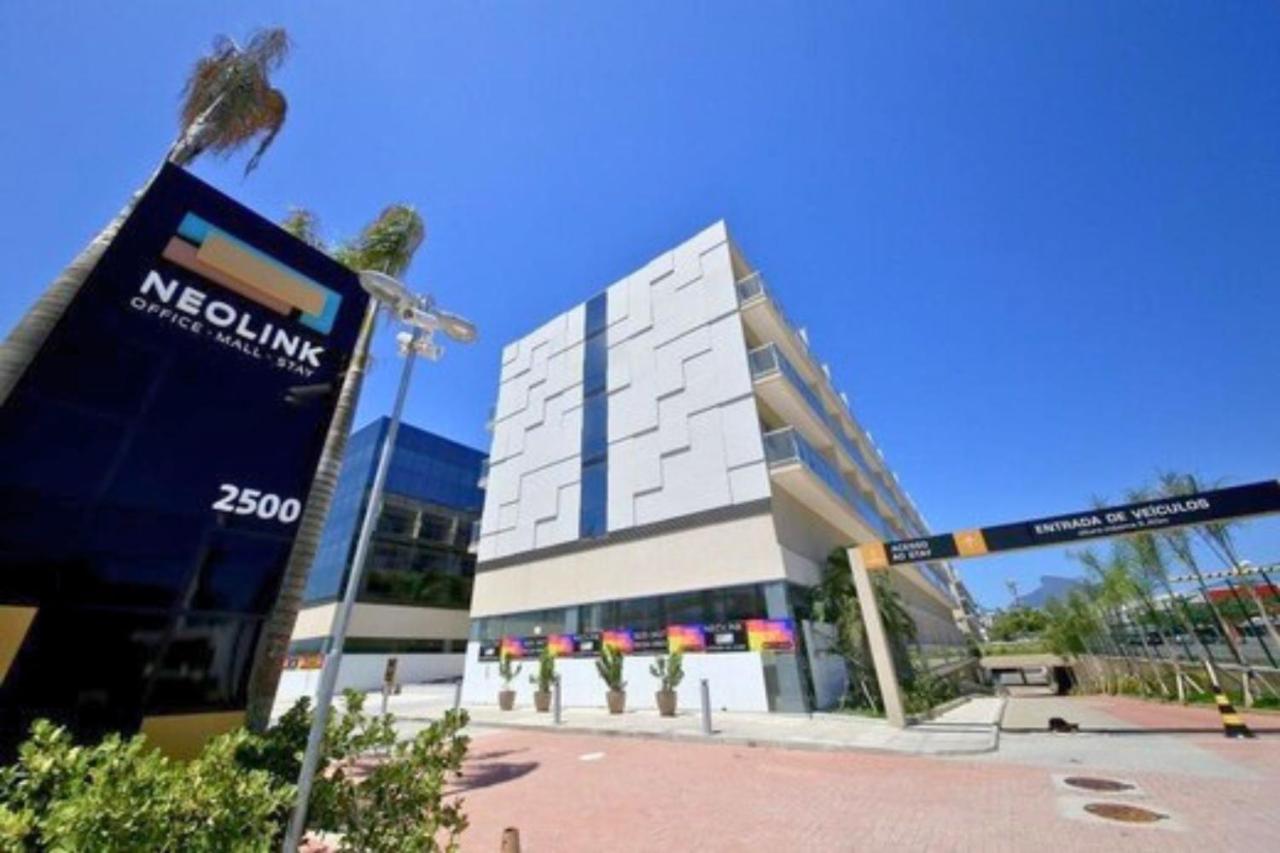 Suíte privativa na Barra da Tijuca, Neolink - B&B Rio de Janeiro