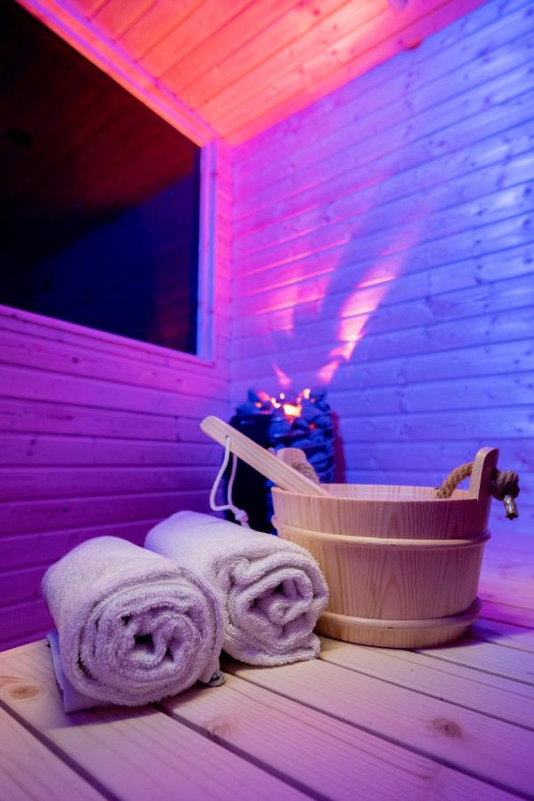 Old Town Zagreb Airport - Bed and Breakfast