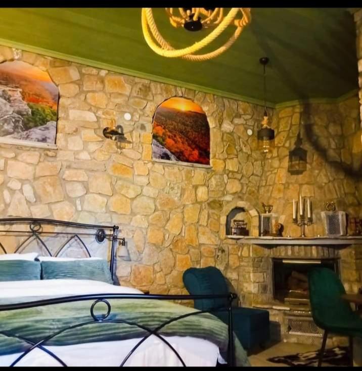 Anneta s StudioBear s Path - Bed and Breakfast