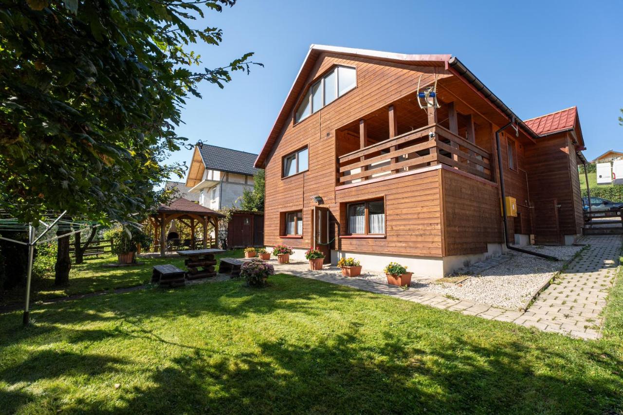 Five-Bedroom Apartment