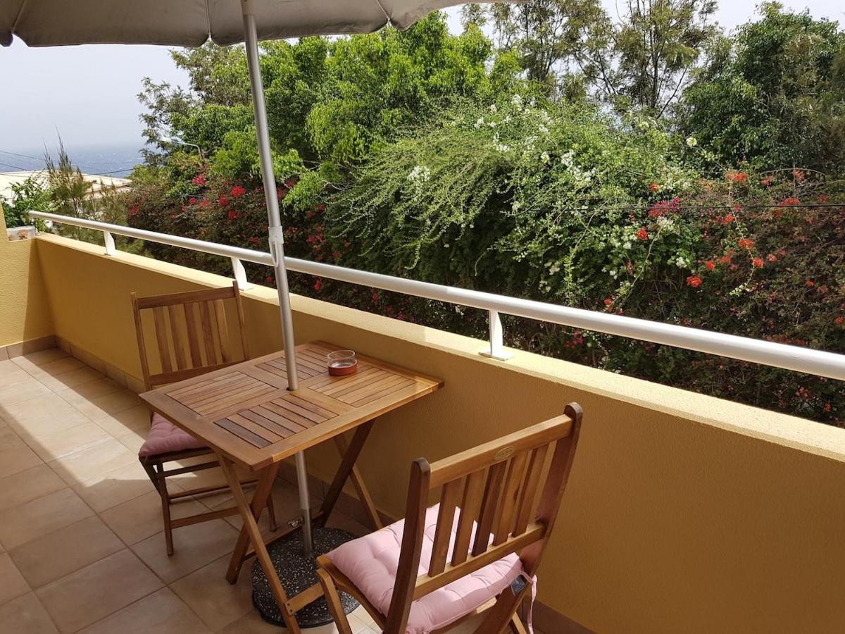 Excellent Holiday Apartment - B&B Caniço