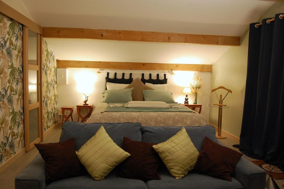 Studio Le Petit Bois de Clotilde - B&B