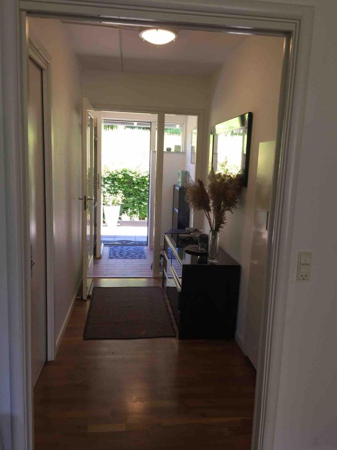 Piece and harmony, lake view, 20 min near Copenhagen - long term - Ferienwohnung Virum