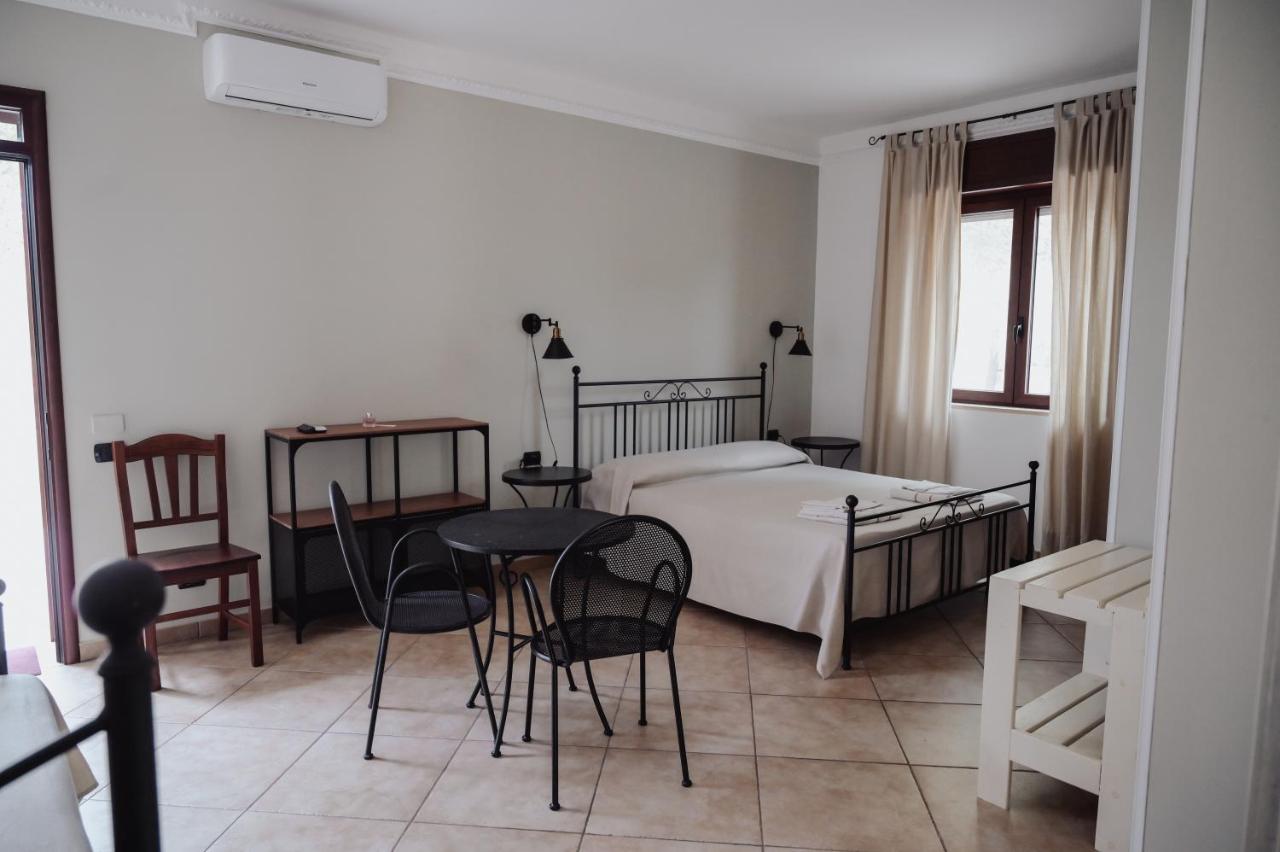 Habitación Cuádruple - vistas al jardín
