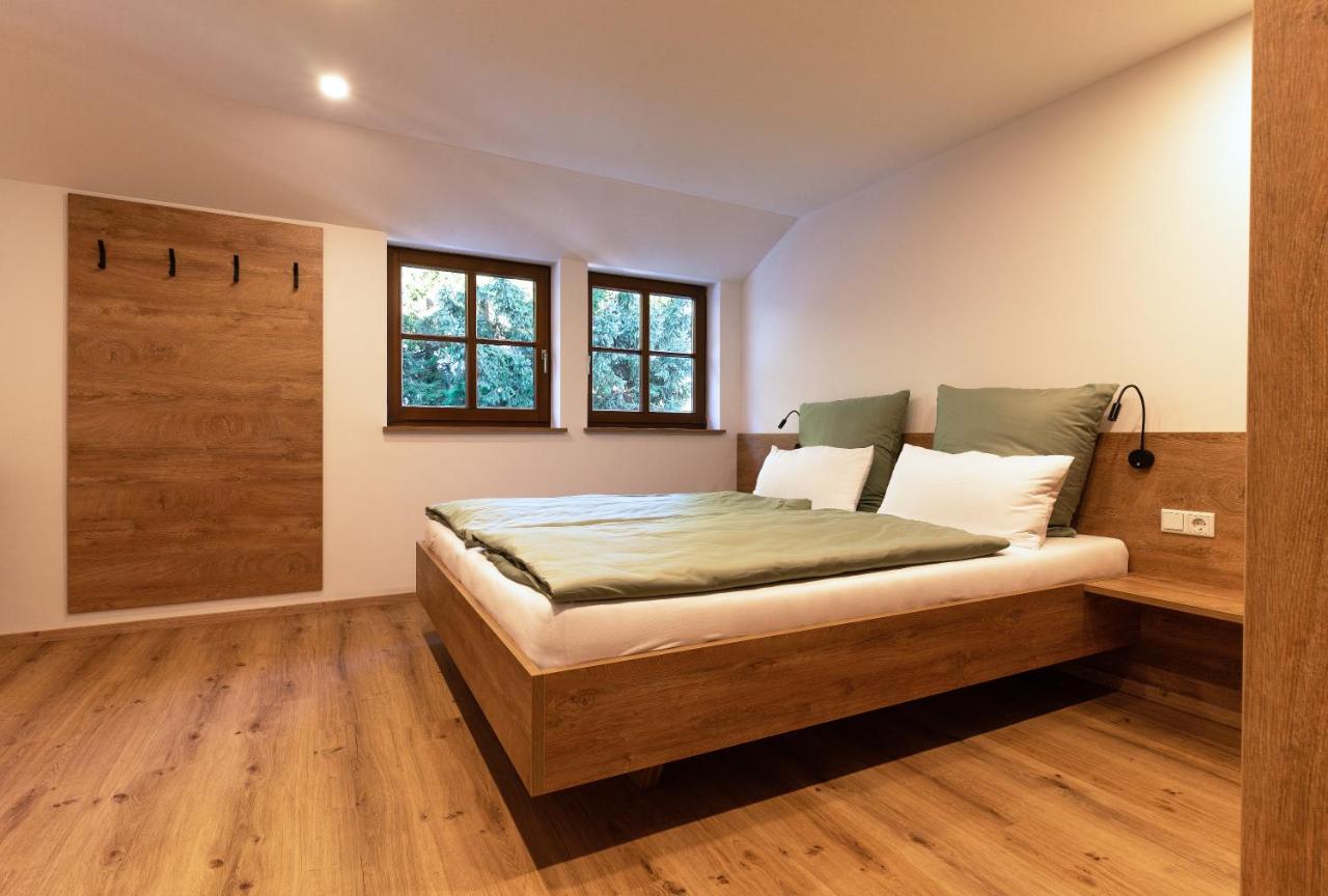 Apartment mit 2 Schlafzimmern und Balkon