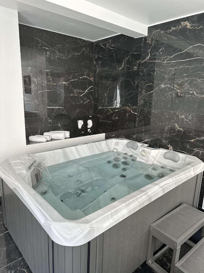Appartement spa jaccuzi - B&B