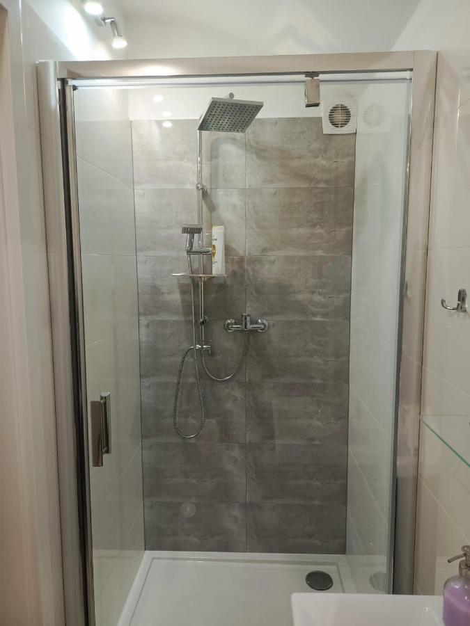 Chełmskie Podziemie - Apartament UnoPuroPl - zdalny dostęp - B&B