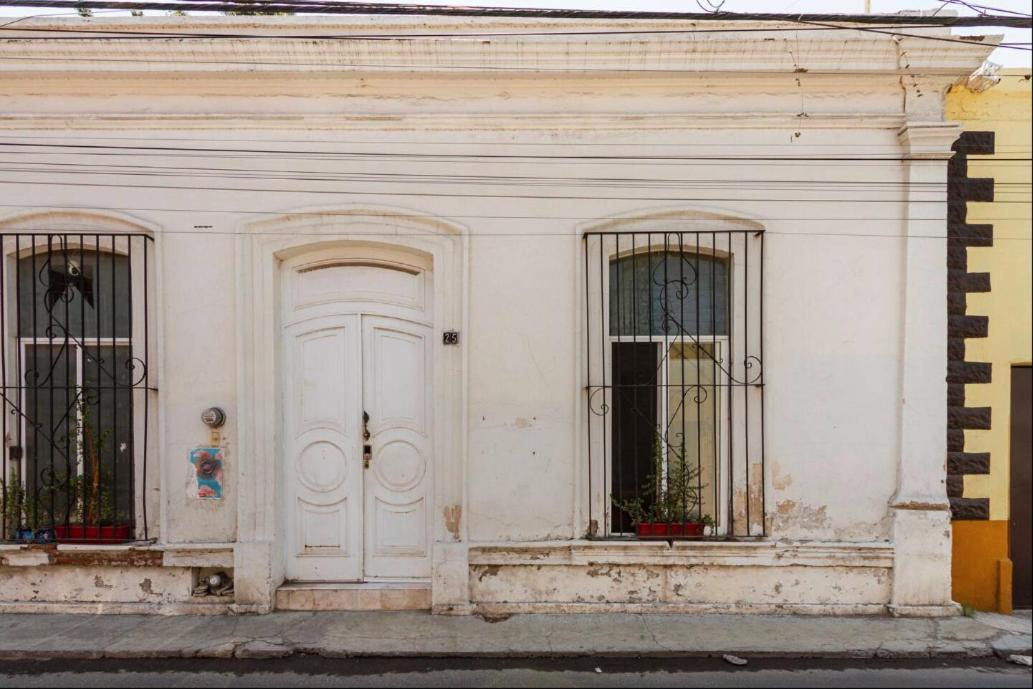 Cuarto independiente en céntrica casa colonial - B&B