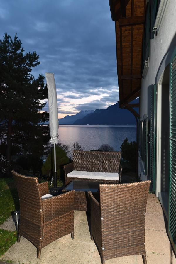 Superior Doppelzimmer mit teilweisem Seeblick und Gartenterrasse – Corseaux Beach 