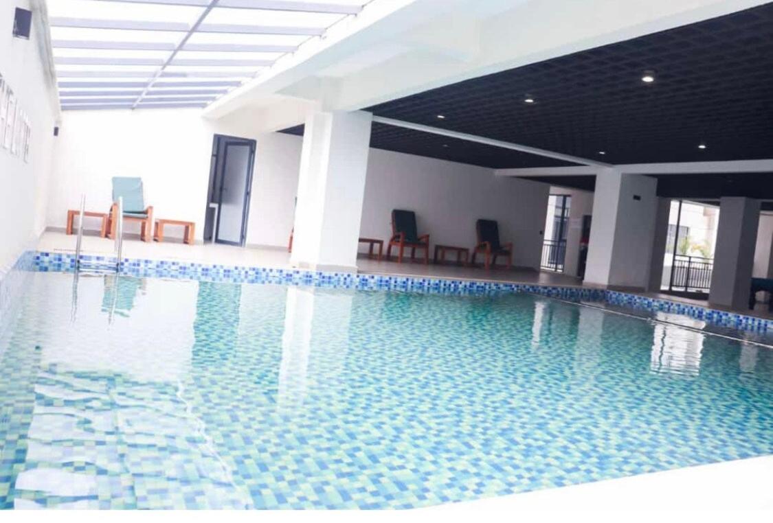 A Minimalist Haven 10 mins from UN avenue - B&B