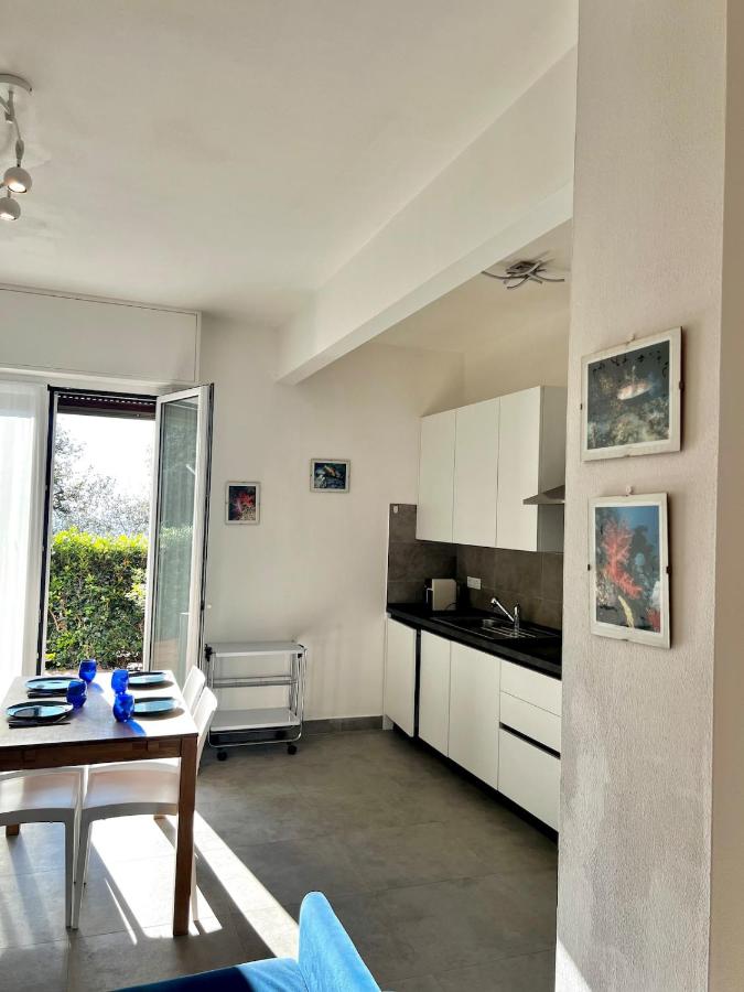 15 minuti Santa Margherita ,bilocale ristrutturato con terrazzo vista mare - B&B Lavagna