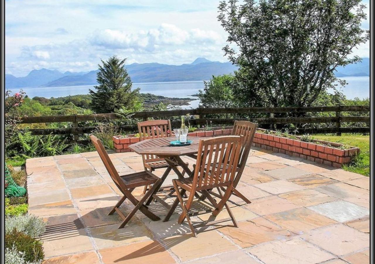 Loch Nibheis - B&B Ardvasar
