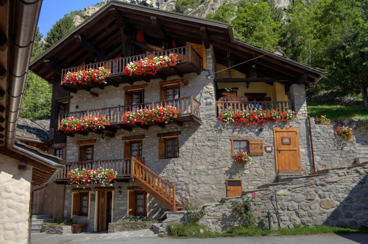 B&B Courmayeur - Residence CAV Emile Rey - Bed and Breakfast Courmayeur