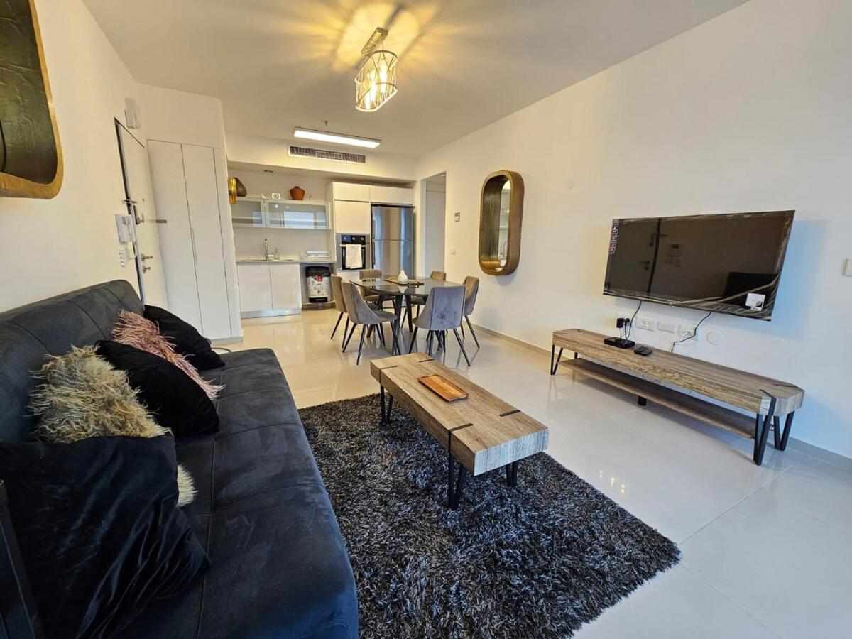 Savyon View Royal Suites - Alefimmoed - B&B
