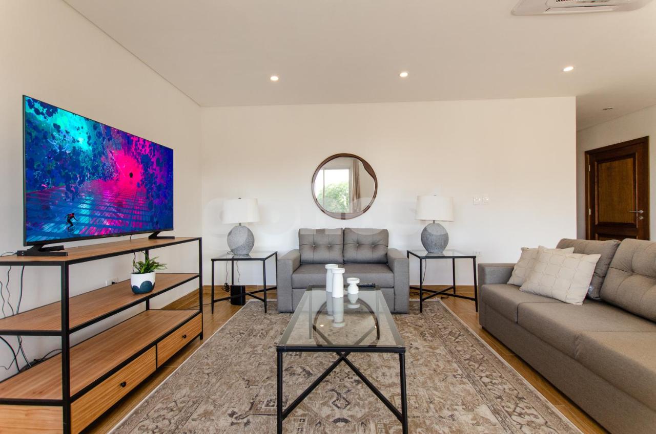 Spacious and elegant 3 bed apt in Villa Morra - B&B Asunción