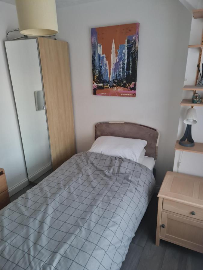 Cosy room - B&B Earley