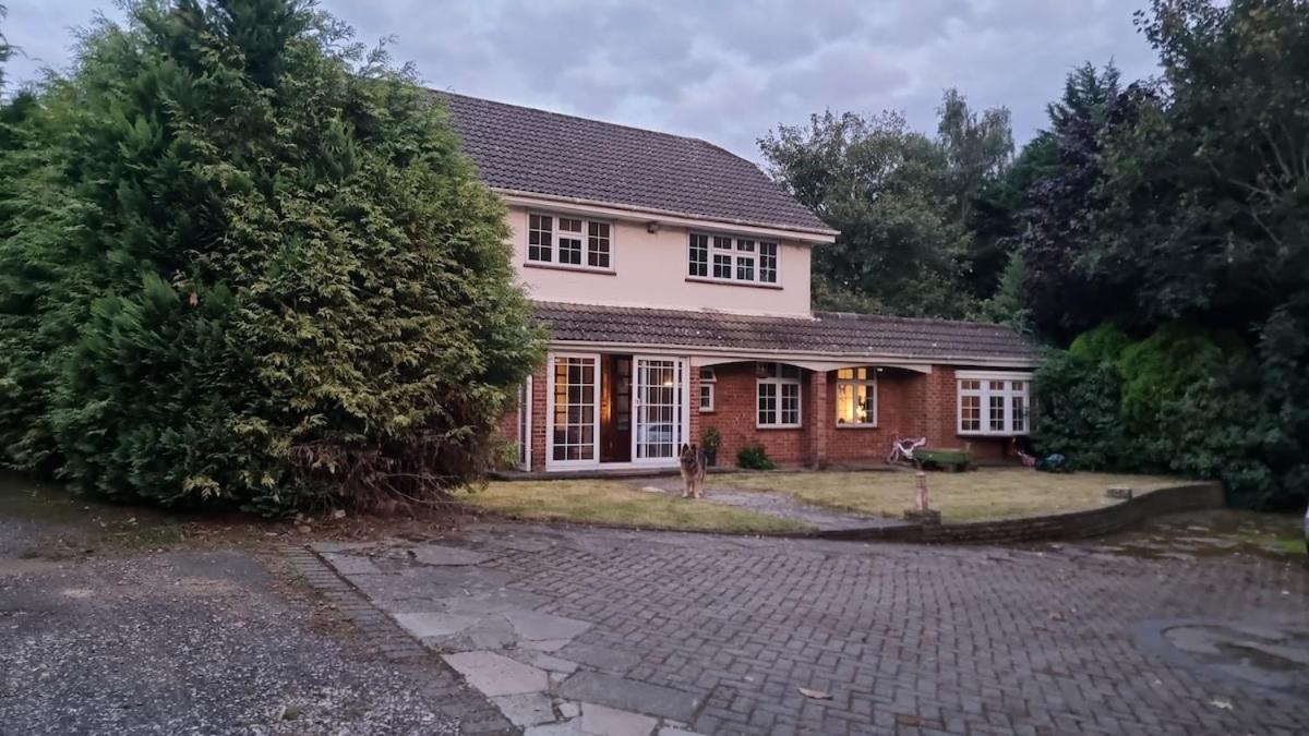 Secluded 4 bedroom house - Ferienwohnung