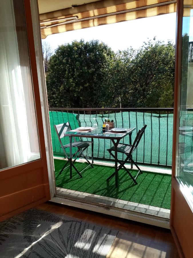 Aix centre charmant T2 climatisé parc jourdan - B&B