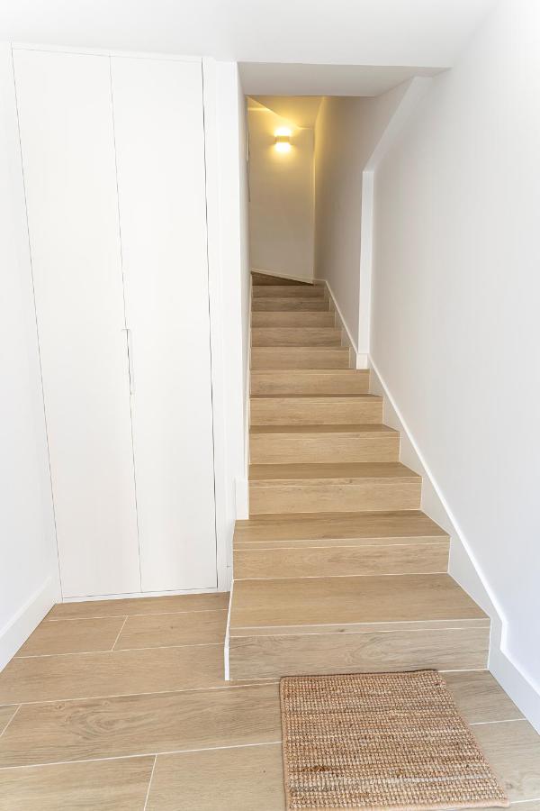 GALIHOST - Apartamentos Carmucha y Benito - B&B Villanueva de Arosa