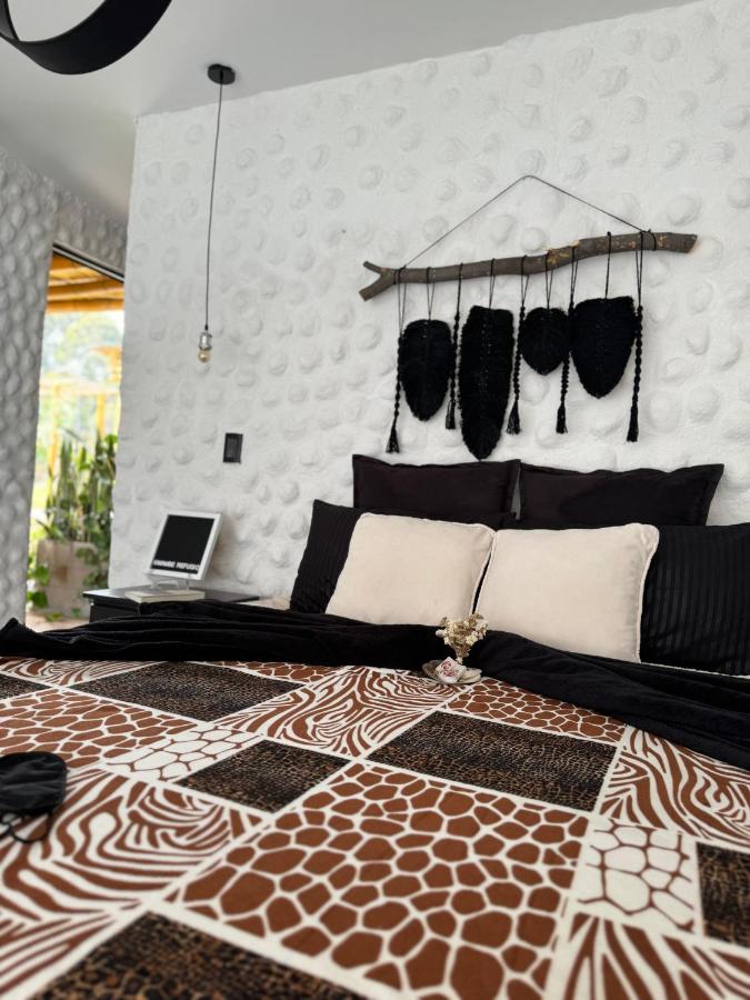 Suite with Mountain View