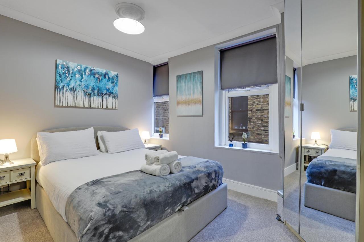 Sleeps 4,Roof Garden, Top Apartment, Zone 2 Cls Central - B&B Londra