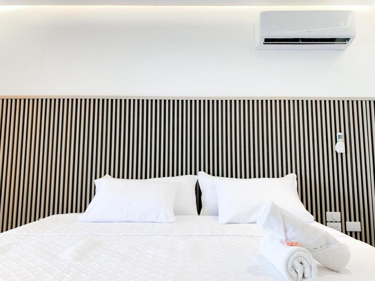 Superior King Suite