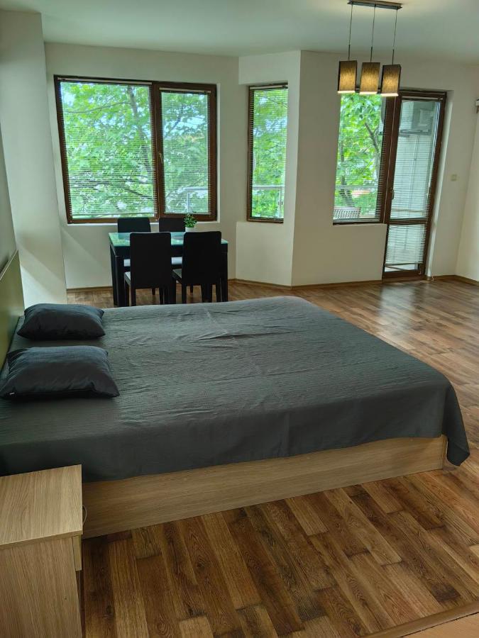 Уютно студио в Поморие Мари - B&B Pomorie