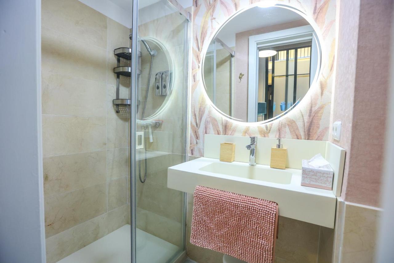 Malaga Dreams Oldtown FREE PARKING by Easytrip - Bed and Breakfast Málaga