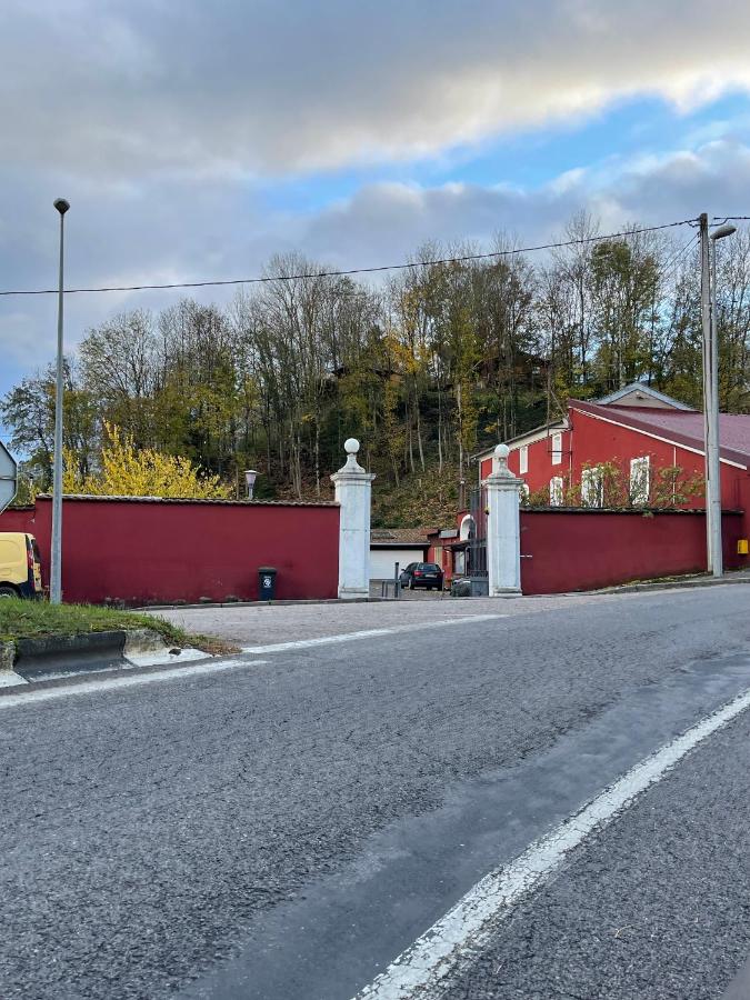 T2 au rez de chaussée dans propriété privée, au bord de l'eau à 15 minutes de Nancy - B&B