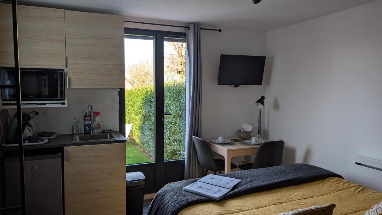 Double Room with Garden and Lighthouse View