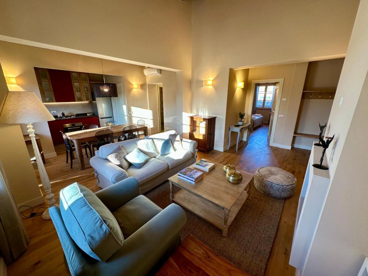 Appartamento Deluxe con 2 Camere da Letto e Vista Giardino