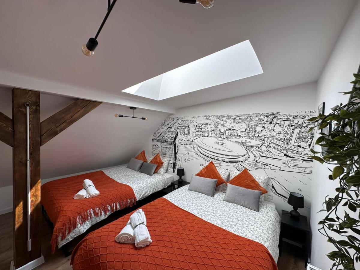 Deluxe King Suite