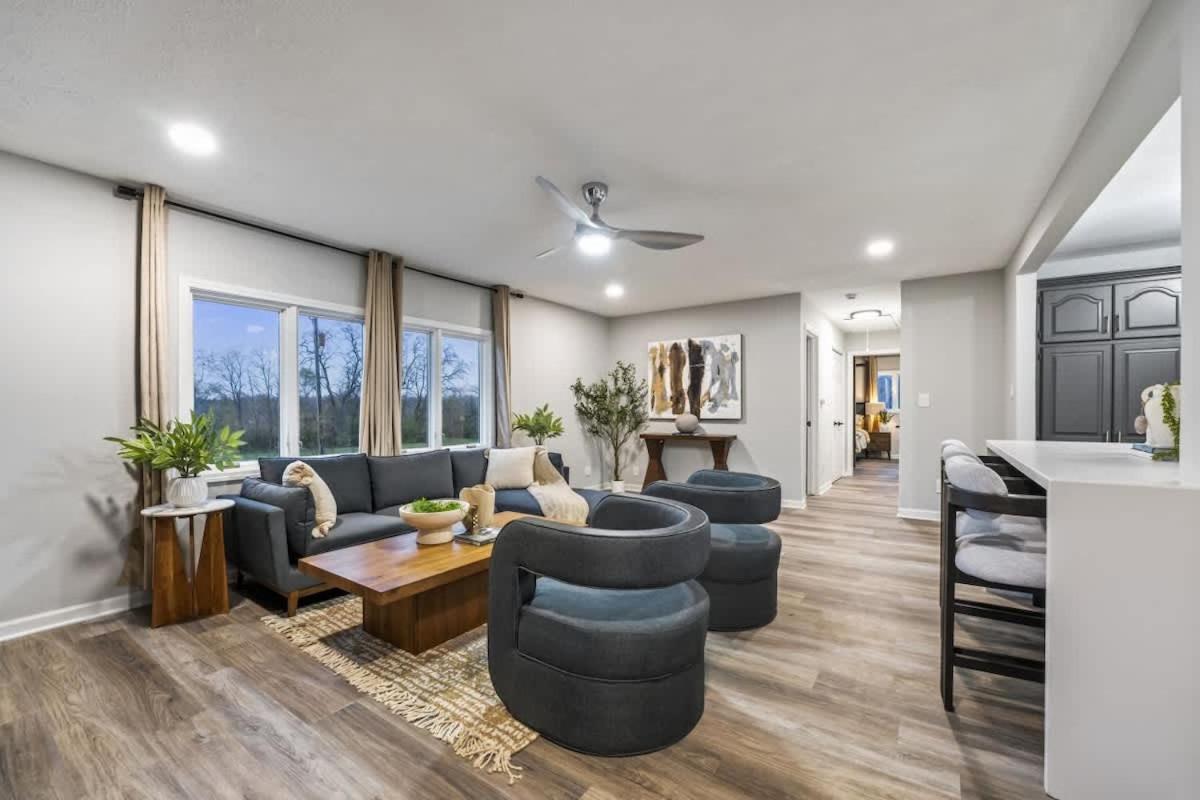 Your Unique Stay by the Tracks by LCP Collection - Ferienwohnung Oswego