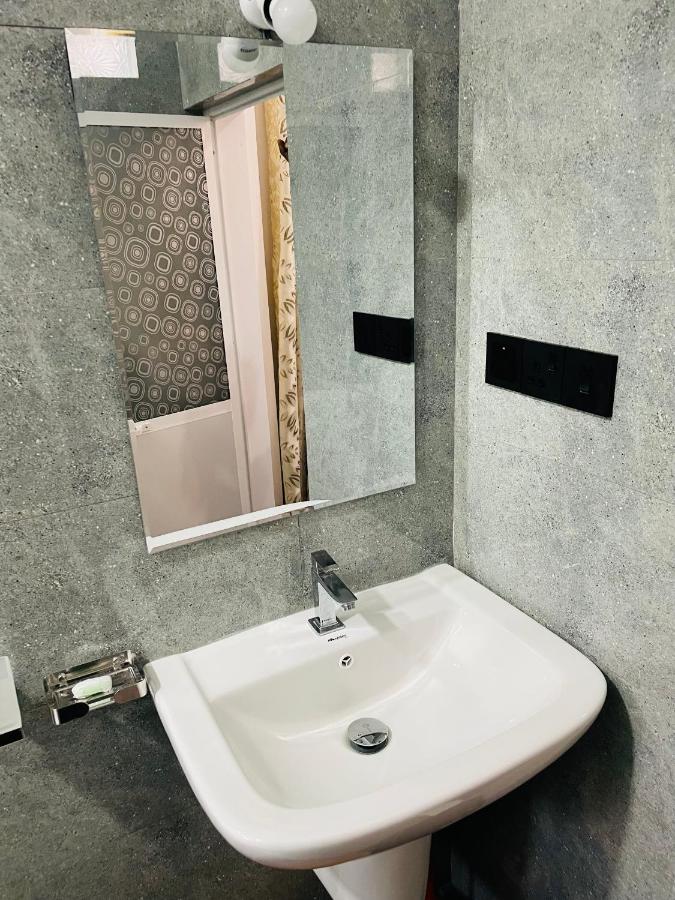 Deluxe Doppelzimmer (1 Erwachsener & 1 Kind)