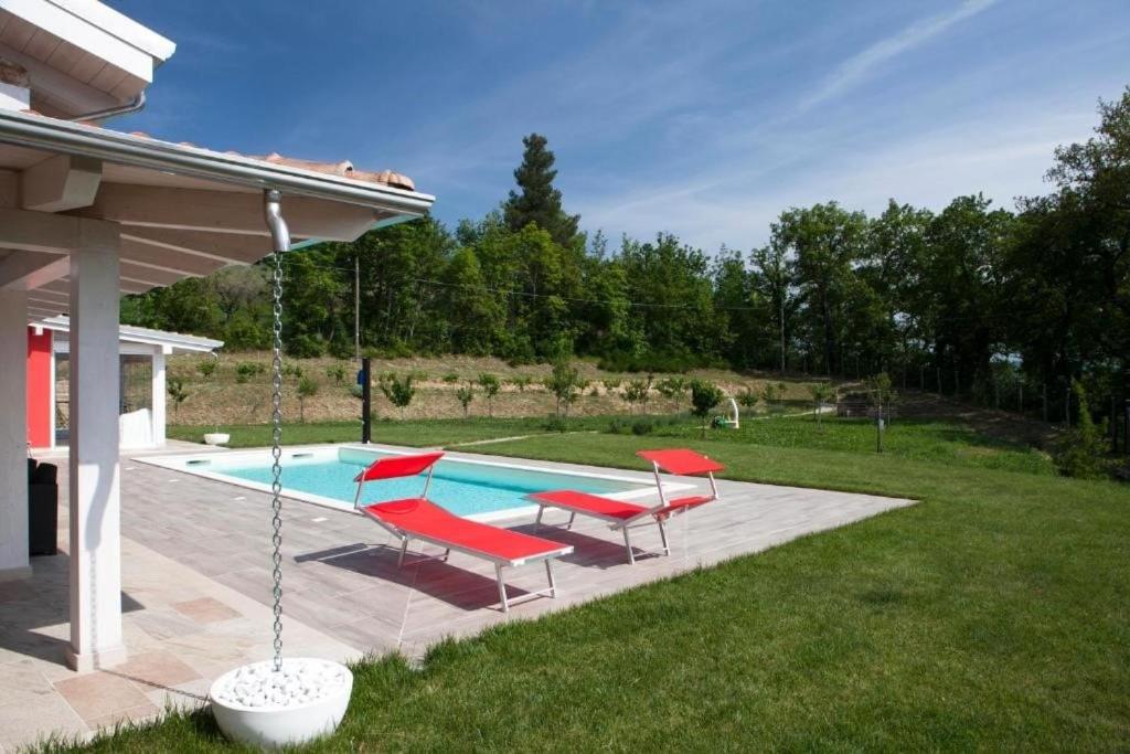 Villa Parruccia with a pool and a panoramic view - B&B