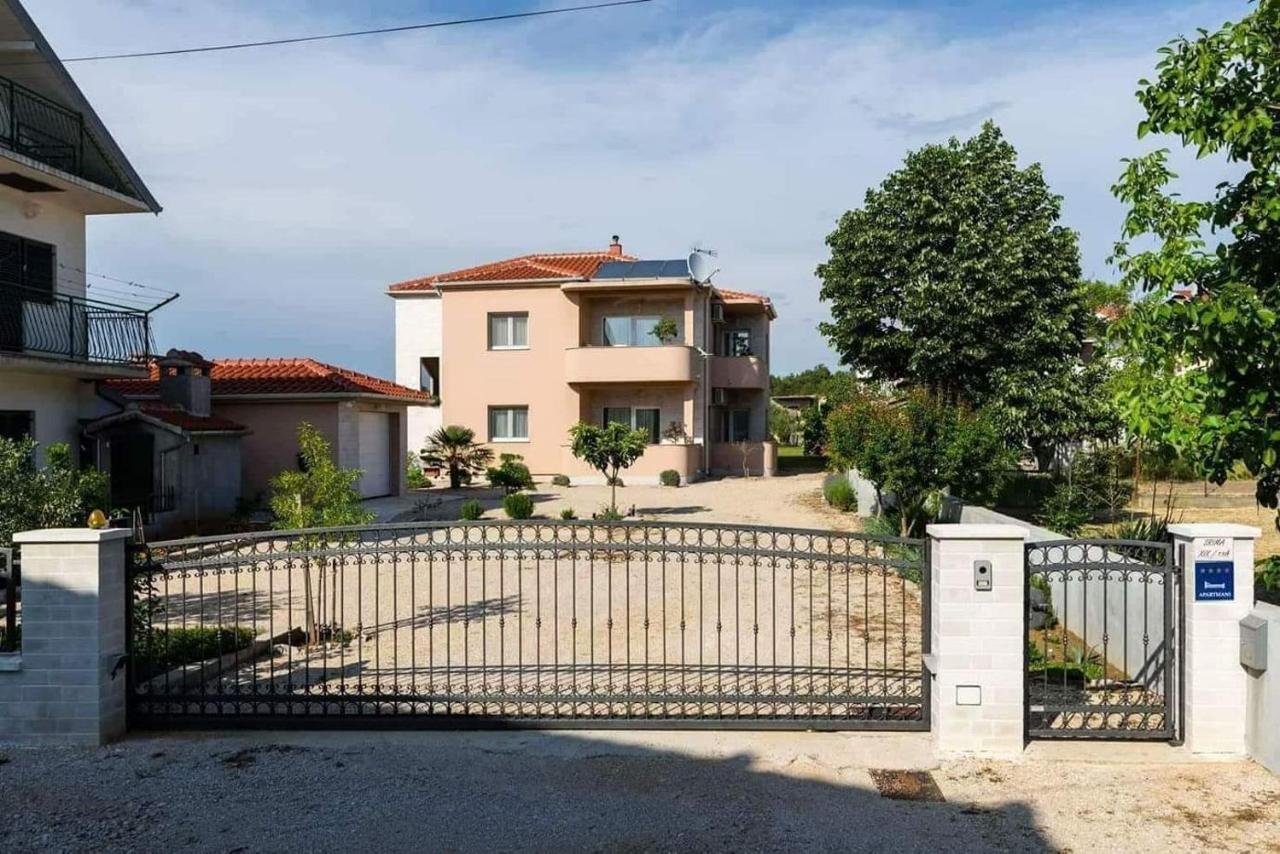 Apartmani Marina - Chambres d’hôtes