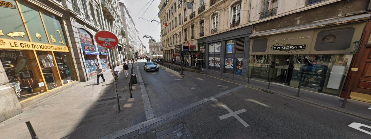 Magnifique Appartement - Place des Terreaux - Bed and Breakfast