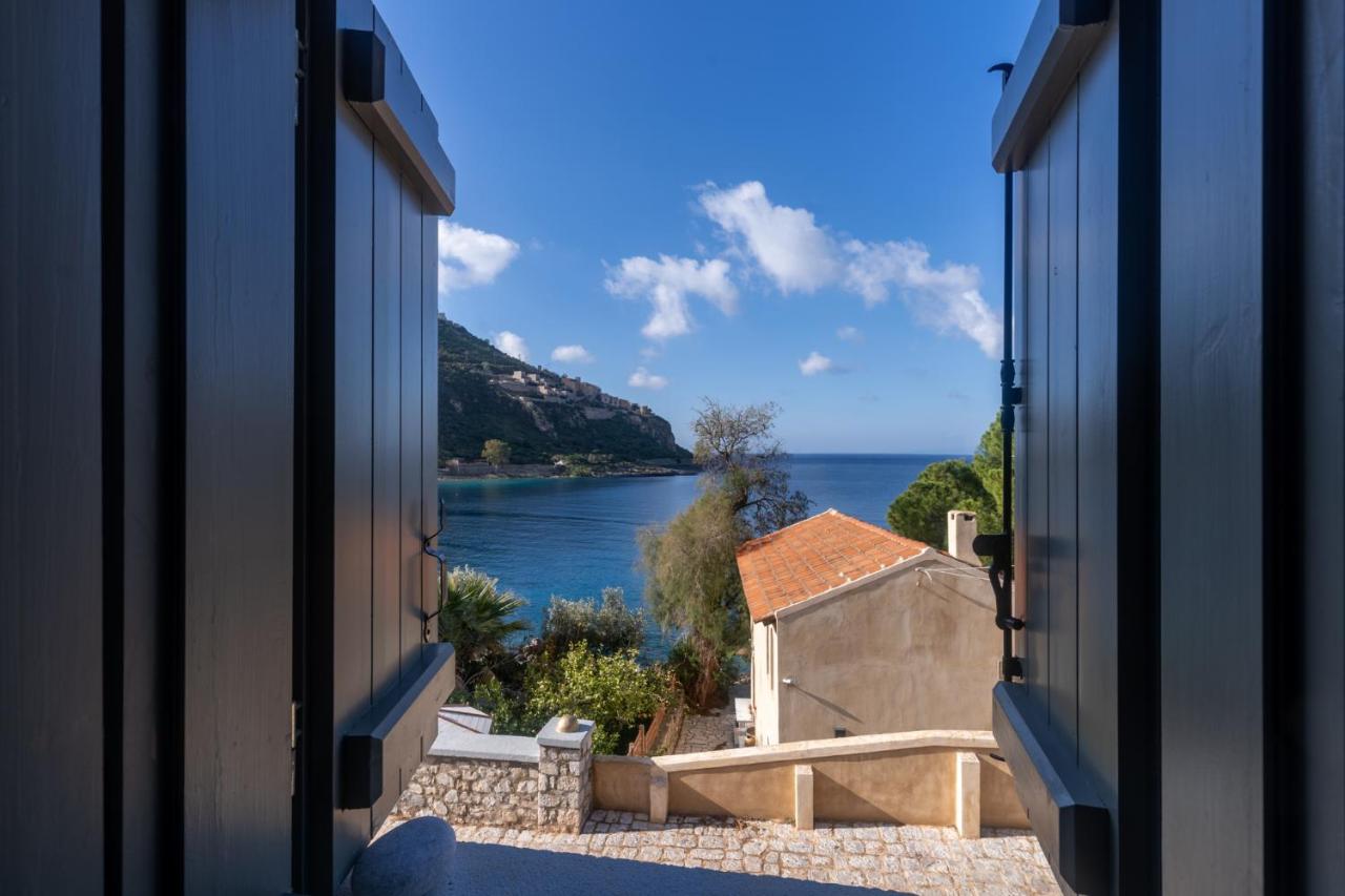 Vina's Stone House - Ferienwohnung Limeni