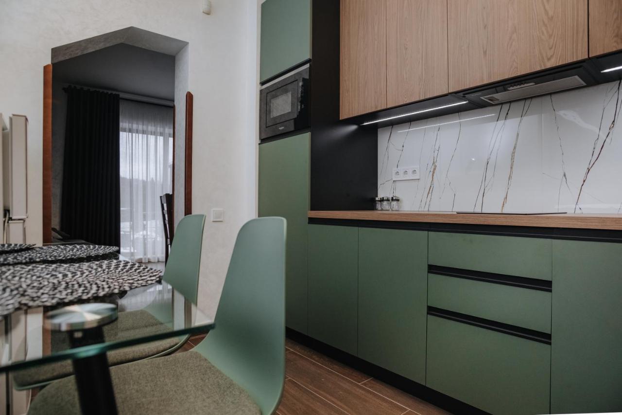 Apartment mit Aussicht und Balkon