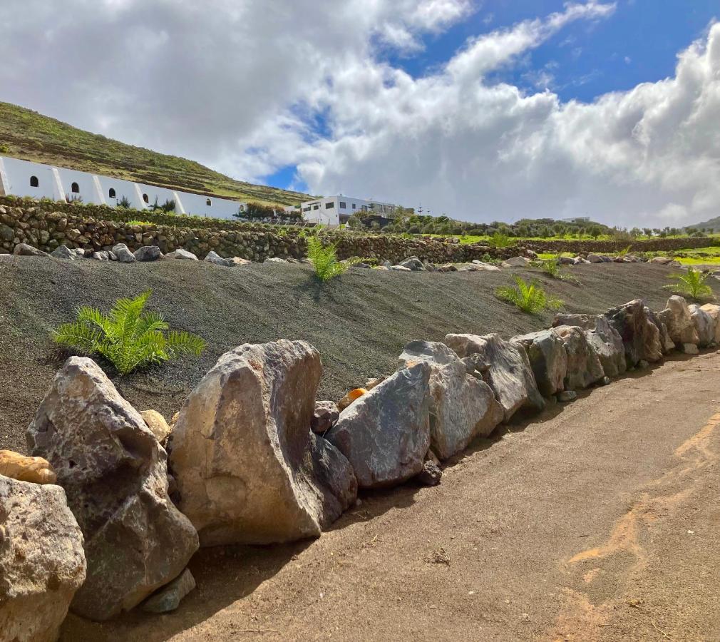 Finca El Pedregal - Suite Olivo - B&B Haría