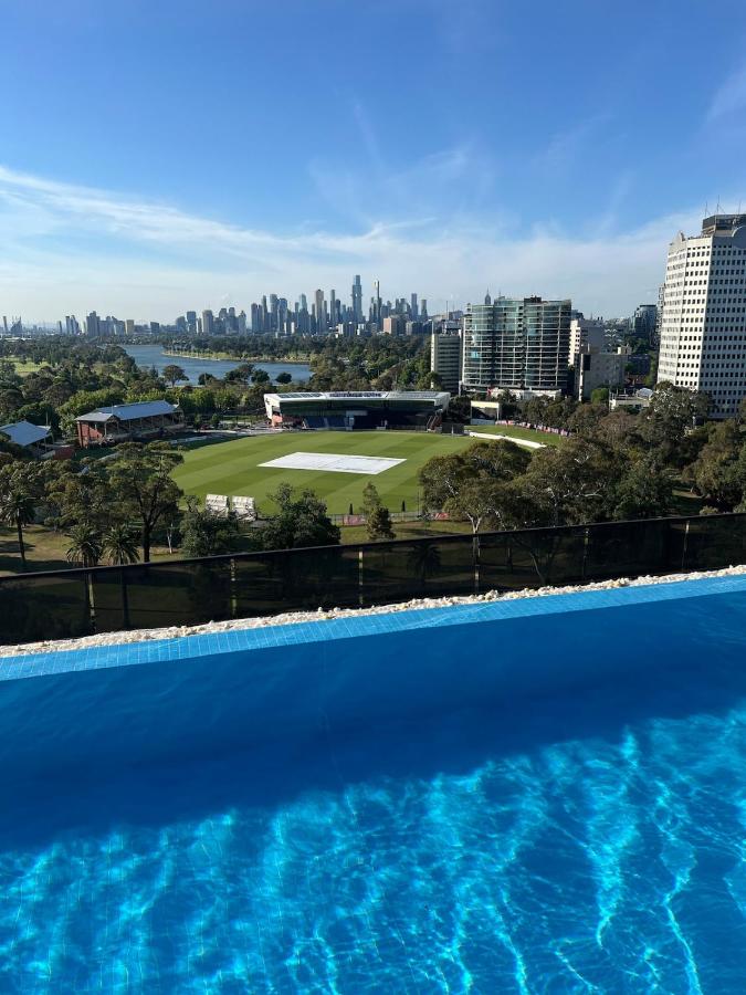 St Kilda Fitzroy St apt in secure luxury building - B&B Melbourne