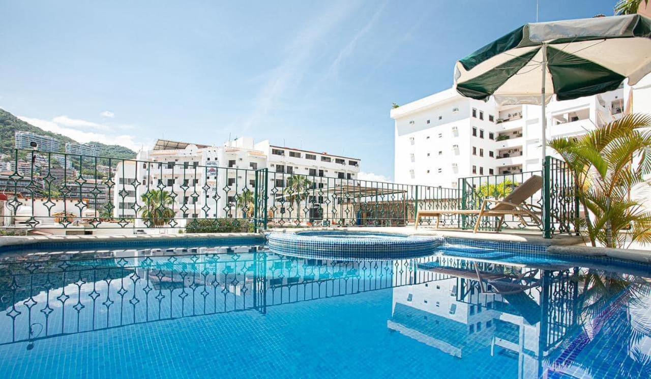 Sunny Jr Suites in downtown Puerto Vallarta - Ferienwohnung Puerto Vallarta