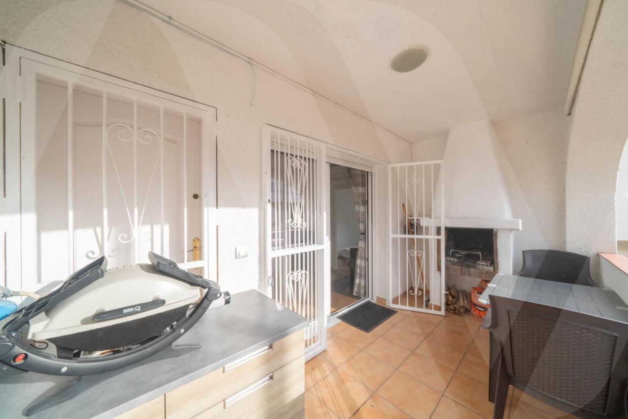 Belle Maison Roses Puig Rom by Welhomy - Ferienwohnung Roses